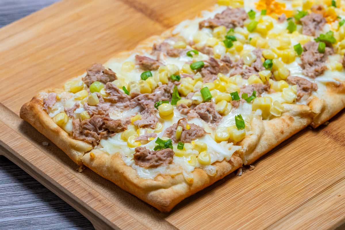 Japanese Tuna Mayo Pizza